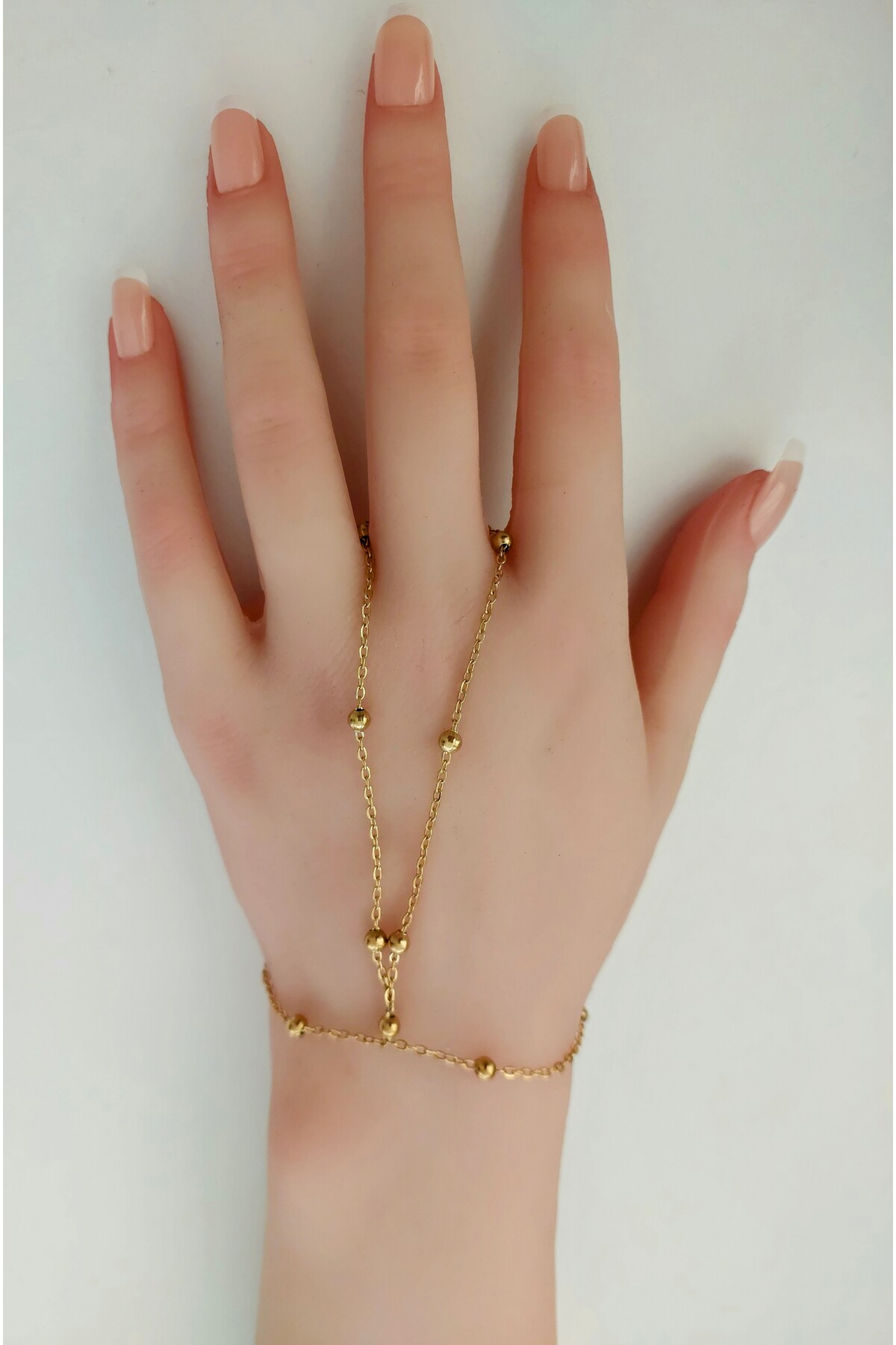 Çelik Şahmeran (Küre)